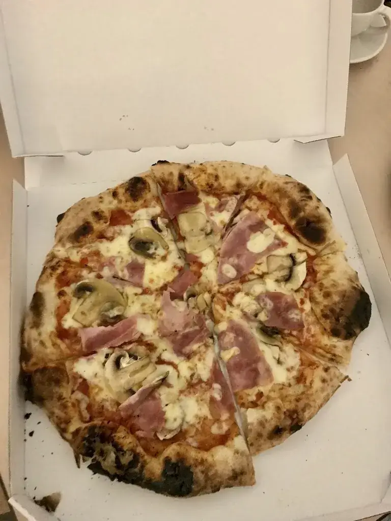 Fatemeh Ch_Les Amouriers_Valbonne_review