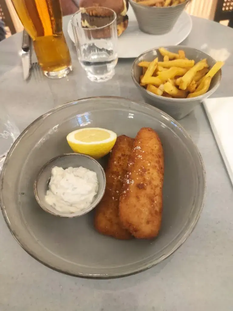 Leo Messi_Café Laffitte_Valbonne_review