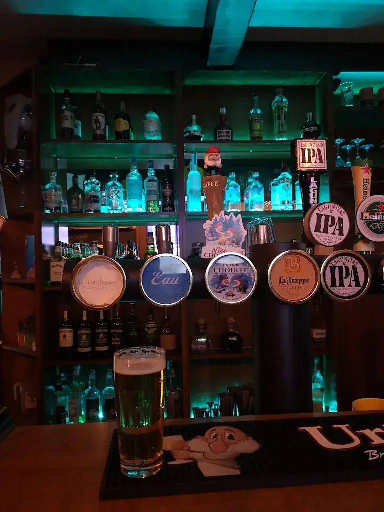 Menu_The Queen's Legs Pub_Valbonne_imagen_7