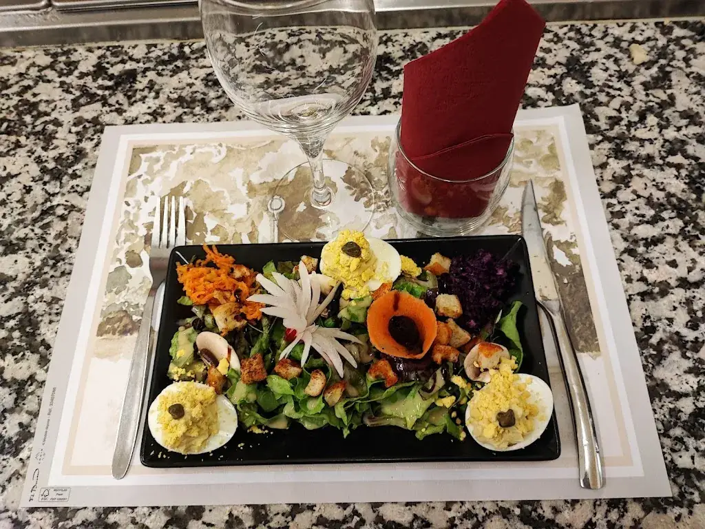 LE CHAMBERTIN_Valréas_slider_image_2