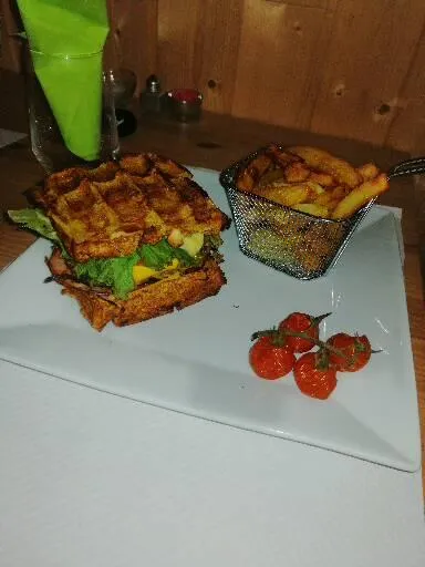 SARL CREPERIE DU CHATEAU EF_Valréas_slider_image_3