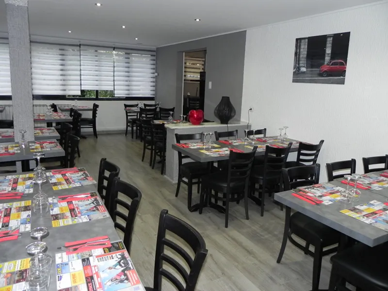 Restaurant Pizzeria La Romaine restaurant à Rives