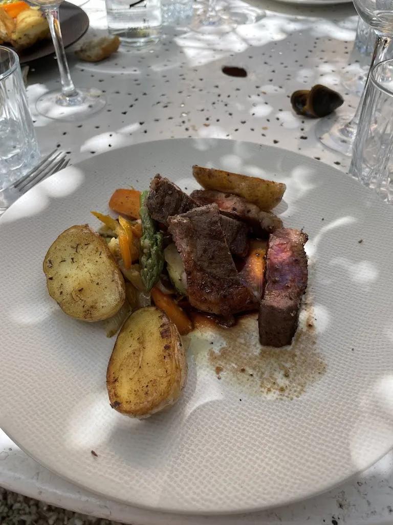 SJ Mack_Maison d'Anvers_Valréas_review