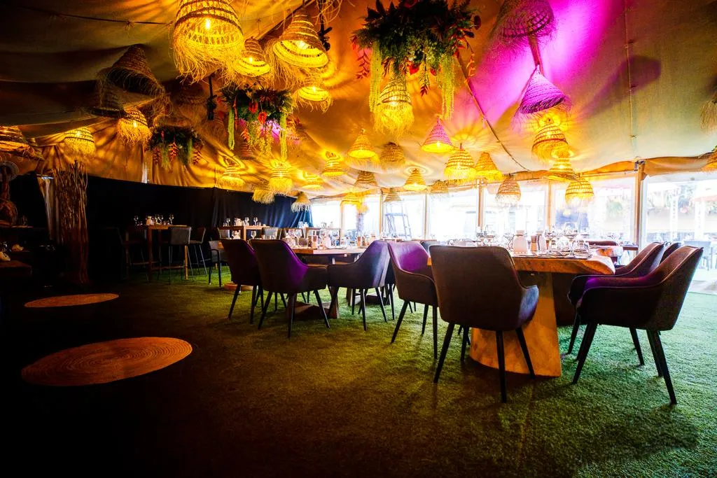 D'calé restaurant SAISON 2025 Restaurant in Pusignan