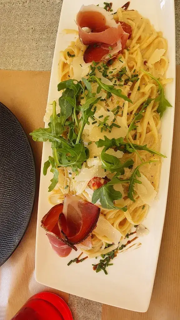 xy_Lili Rosa_Vedène_review