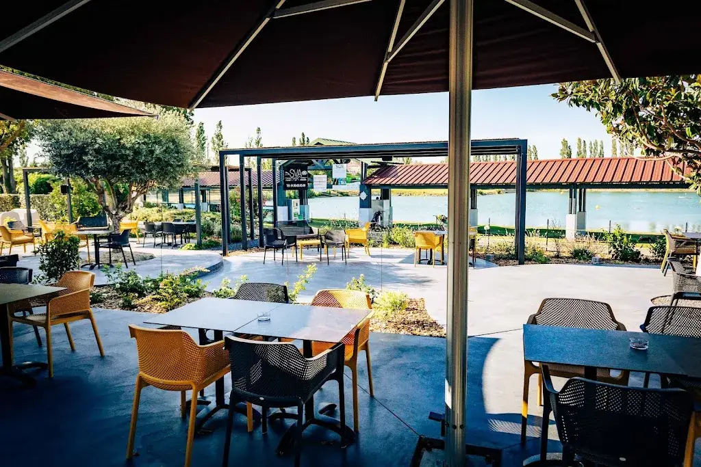 Les Terrasses du Lac - Restaurant du Golf du Grand Avignon ristorante a Vedène