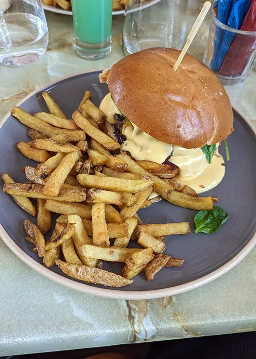 Frederic Jean_LE CBR _Vedène_review