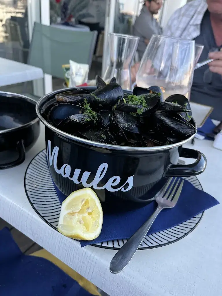 MARCIA FREEMAN_La Lanterna_Vallauris_reseña