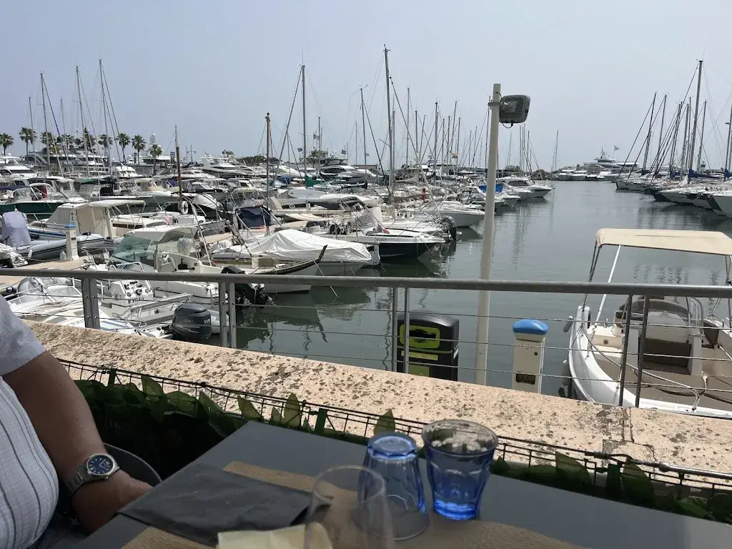 B Greg_La chancla_Vallauris_review