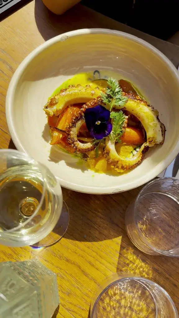 Le Petit Patio_Vallauris_slider_image_2