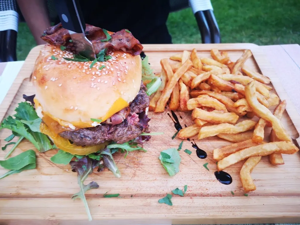 Menu_Restaurant Les Artistes_06220_image_2