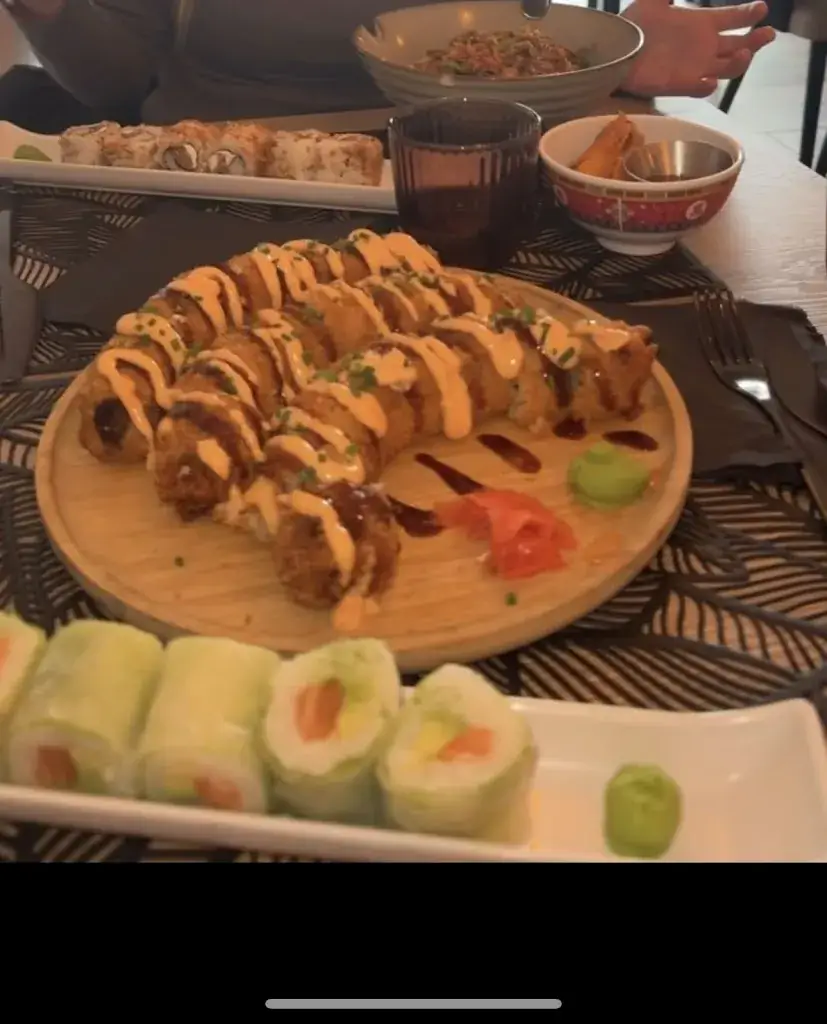 Karima Berrefane_WOK SUSHI PUSIGNAN_Pusignan_recensione