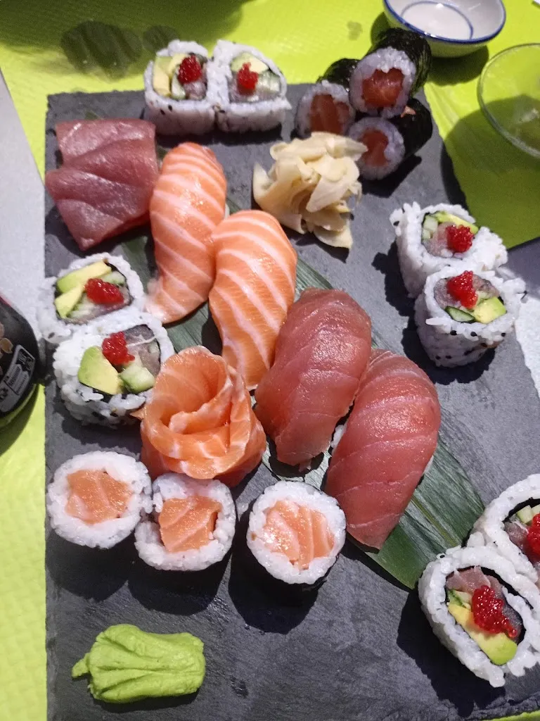 Alba Ferrando_La Cave du Golfe と sushis_Vallauris_review