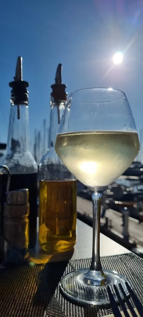 René Kolpa_L'escale_Vallauris_recensione