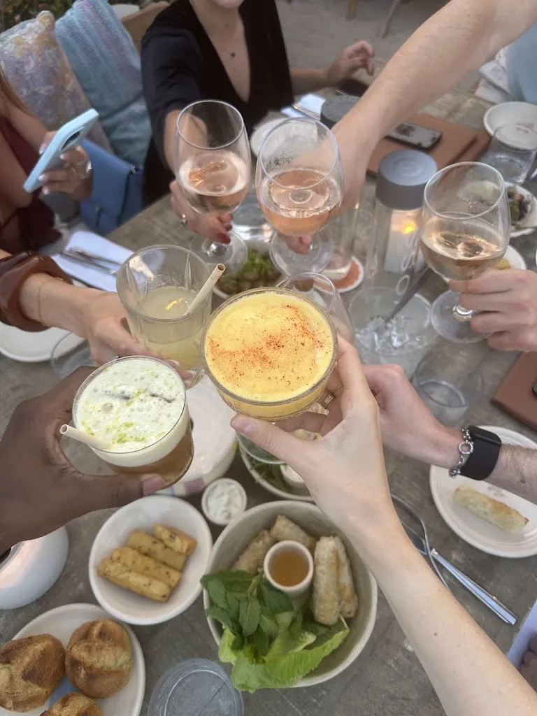 Alejandra Terry_The little Beachfront_Vallauris_review