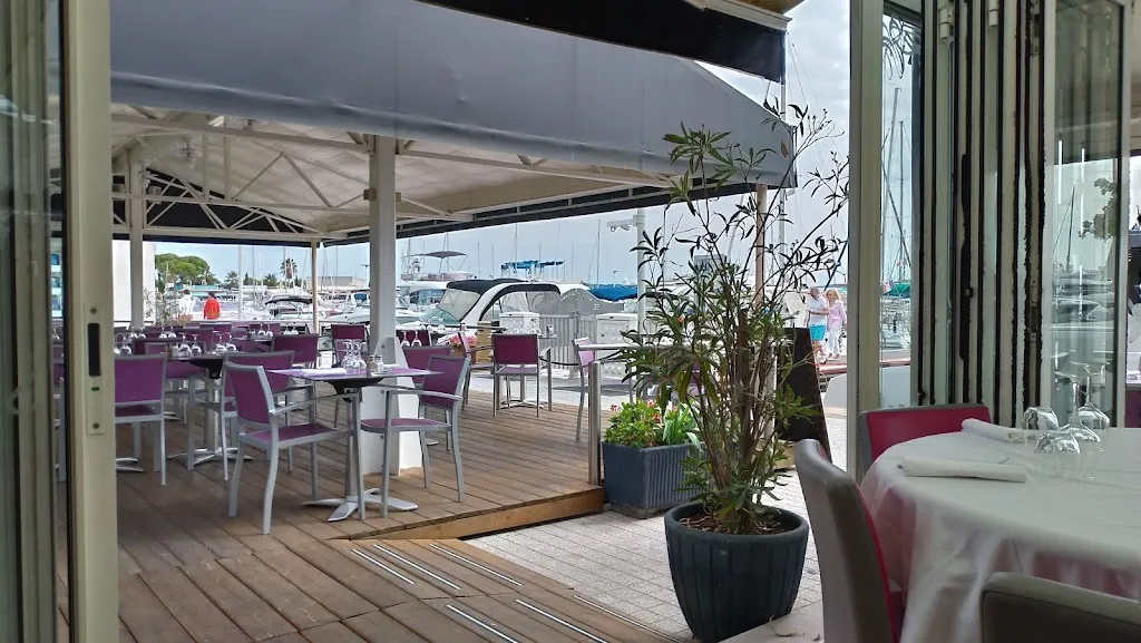 L'Abri Côtier L'Offshore restaurante en juan