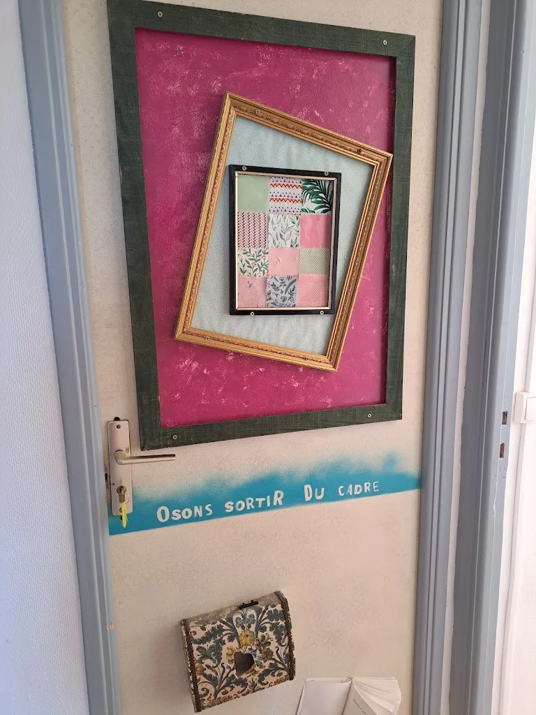 Christel Guillet_Le Buffet de la gare_Veynes_review