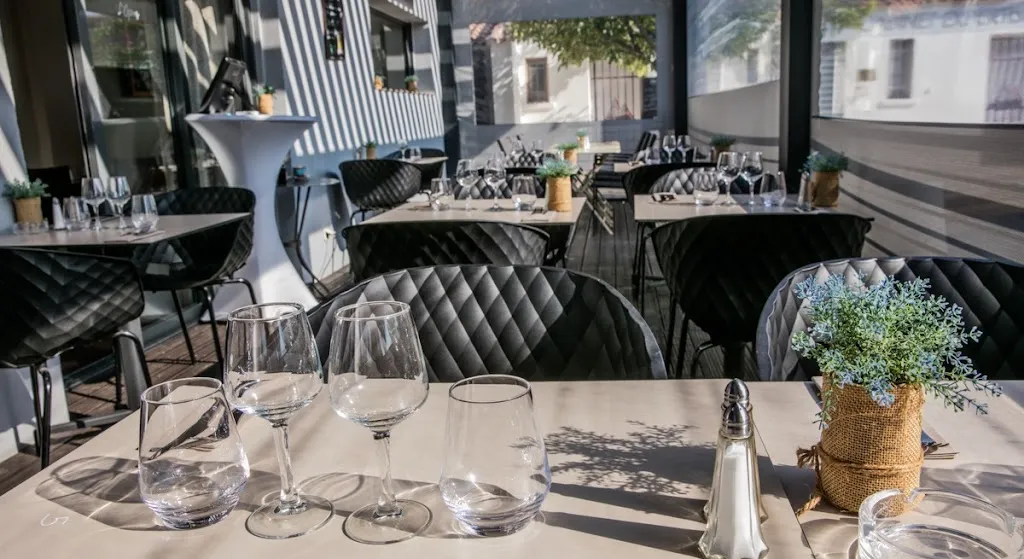 L'Opus Bistro restaurant in Venelles