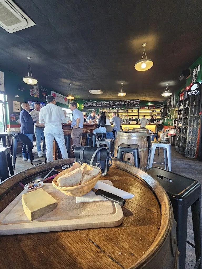 francois salvant_Abbaye Venelles_Venelles_review