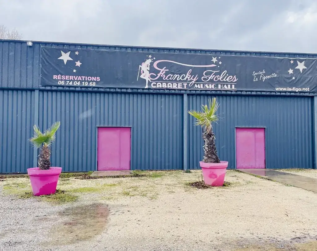S B_Cabaret FRANCKY FOLIES_Venelles_review