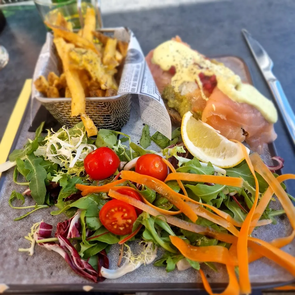 Bistro de la gare_Venelles_slider_image_2