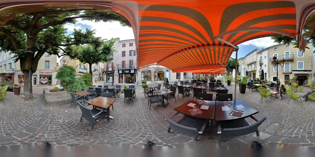 Le Petit Resto restaurant in Privas