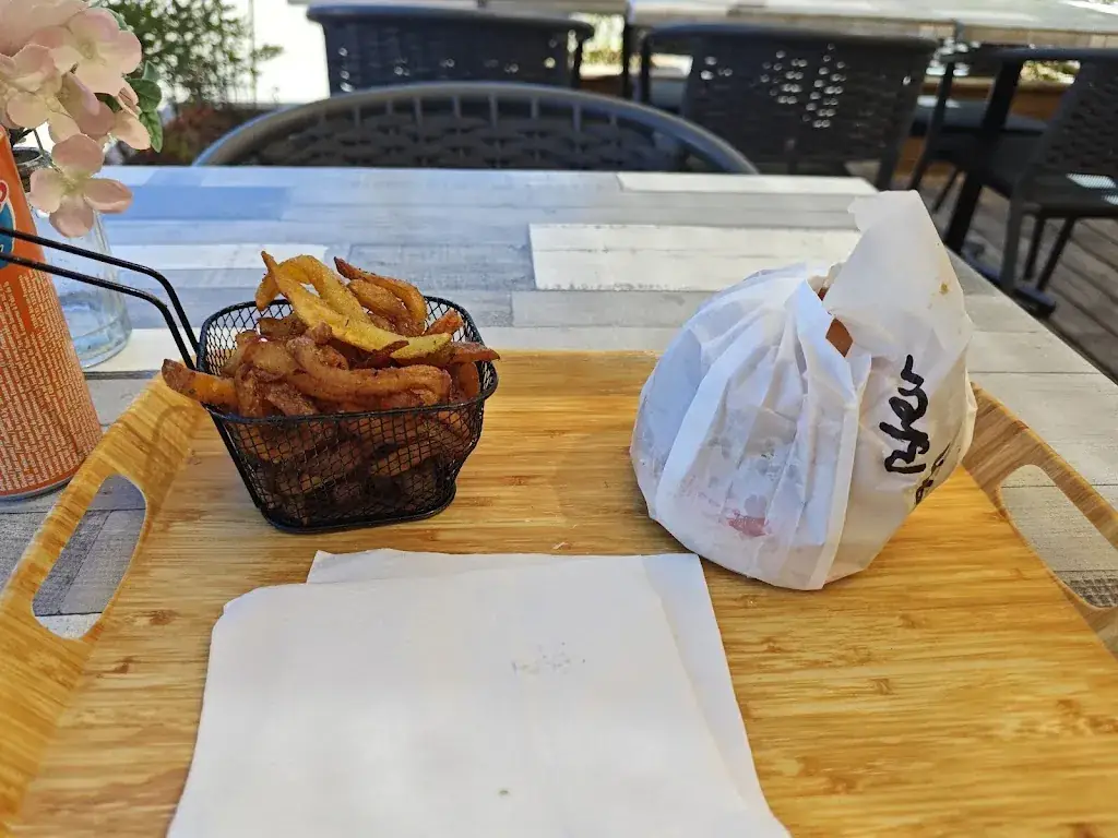 Gilles Gil_Au BEN Burger_Venelles_review