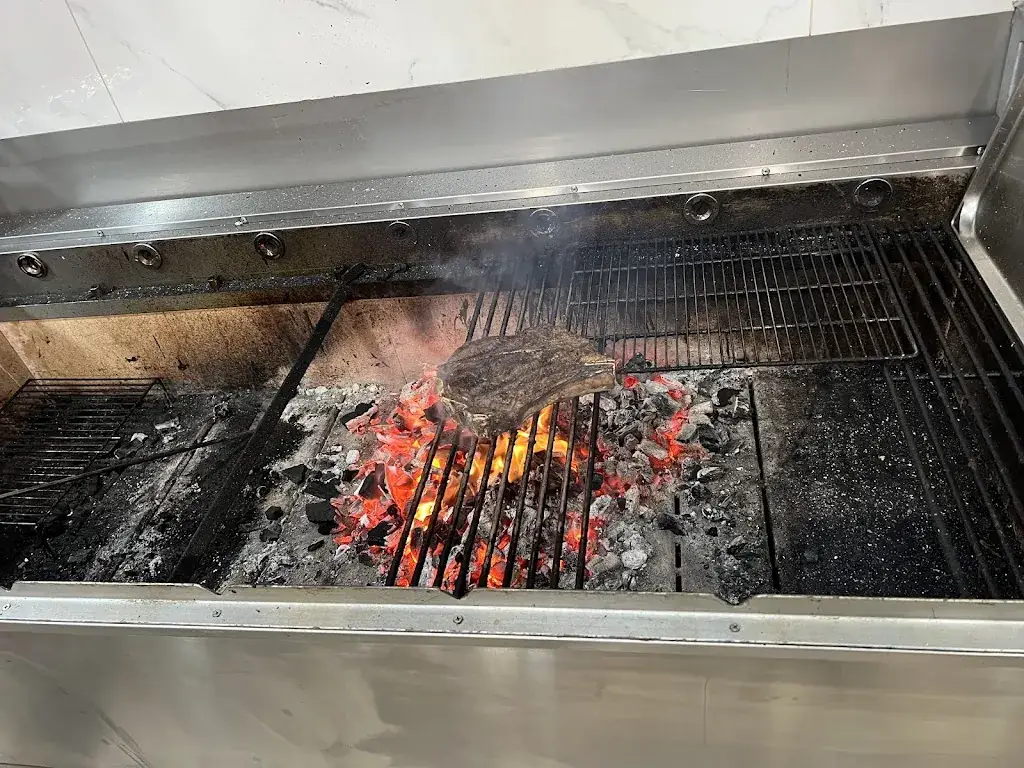 Shengyu Shi_TOURNEBROCHE_Vinon-sur-Verdon_Bewertung