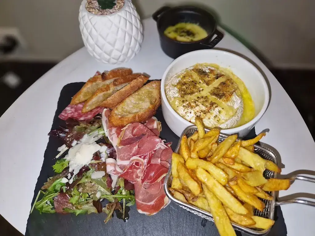 O Visconte_Villeneuve-Loubet_slider_image_1