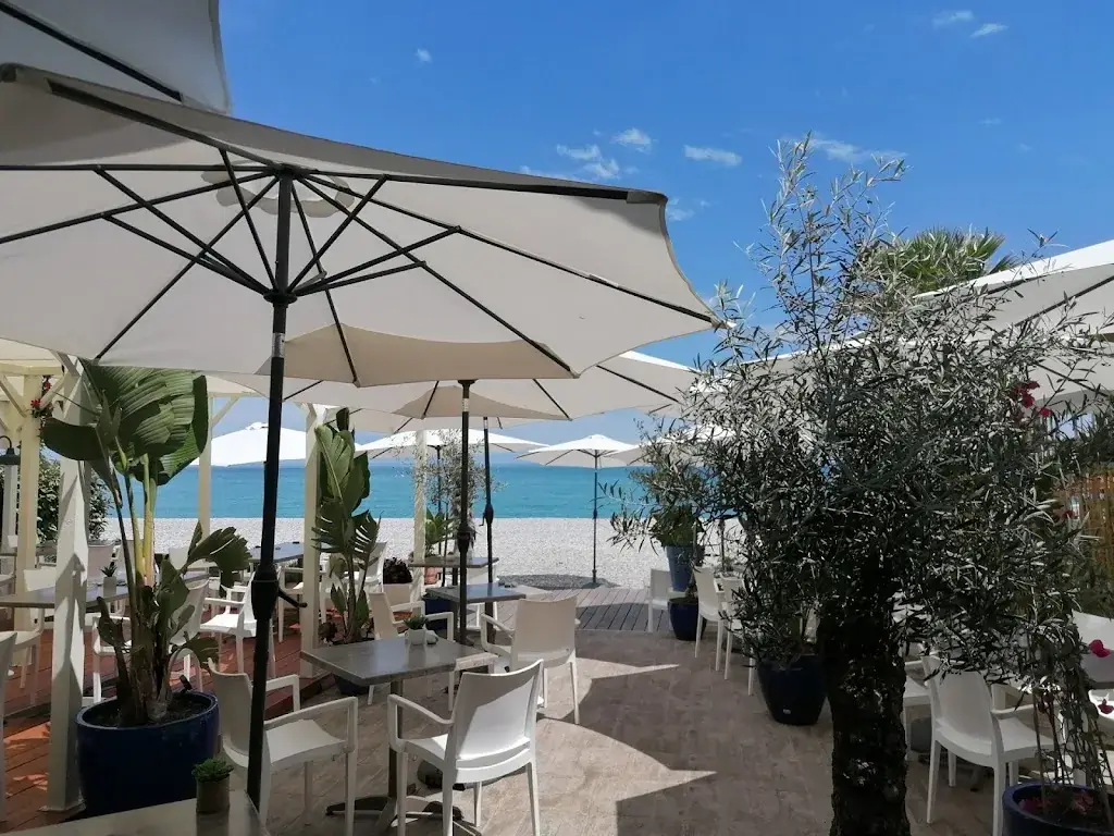 L'indigo_Villeneuve-Loubet_slider_image_1