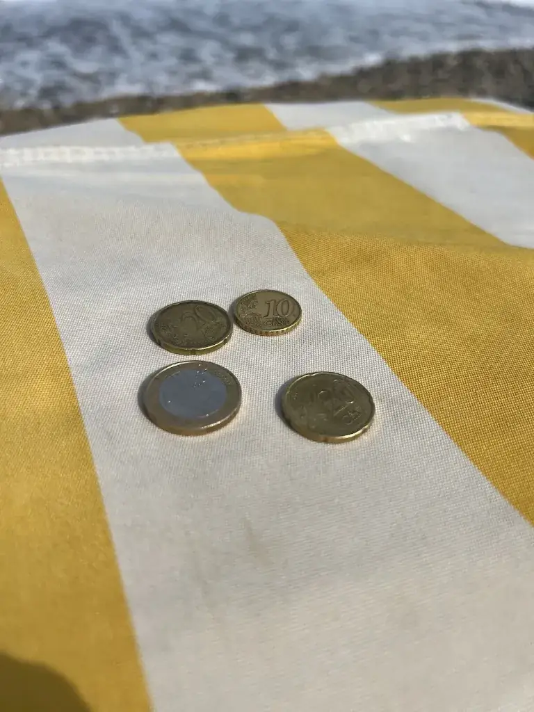 Radu Petrescu_BEACH KLUBBER_Villeneuve-Loubet_review