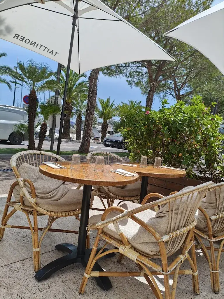 Family's Brunch, Coffee Shop & More I Villeneuve-Loubet restaurant à Villeneuve-Loubet