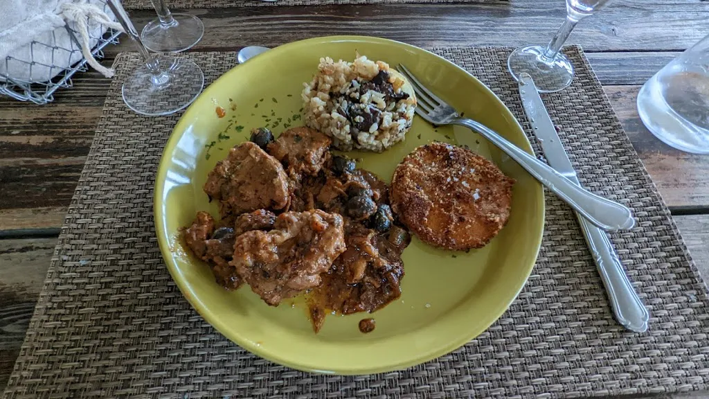 Tamara K_Auberge La Tuilerie au Domaine Grand-Père Jules_Violès_recensione