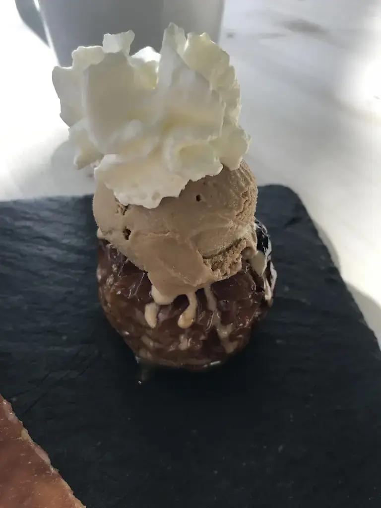 Menu_L antr ...ami _Violès_image_6