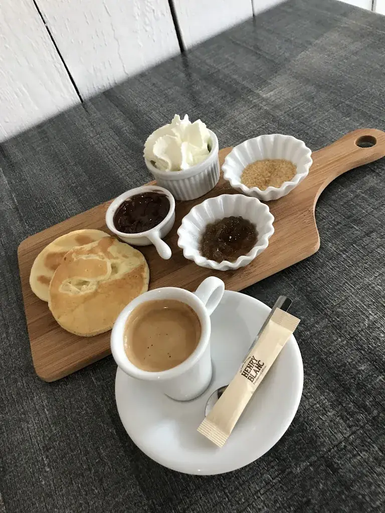 Menu_L antr ...ami _Violès_image_7