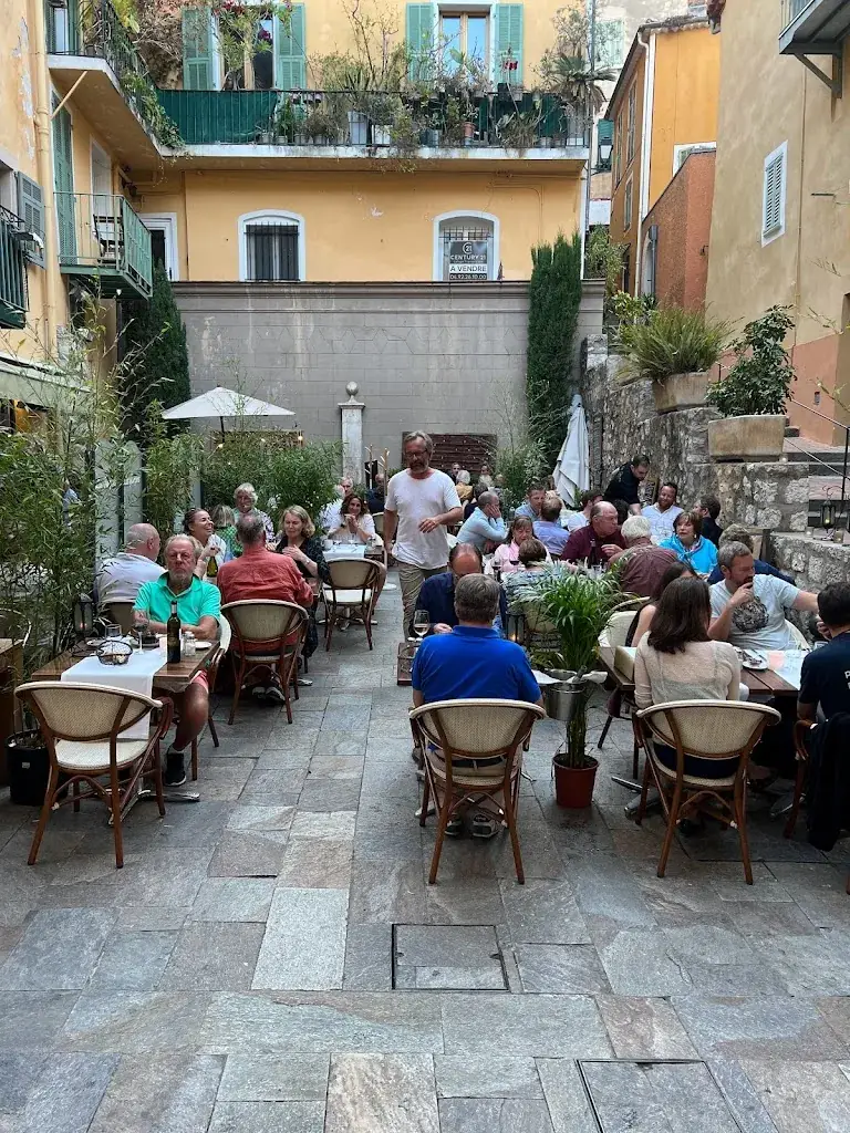 Les Garçons restaurant in Villefranche-sur-Mer