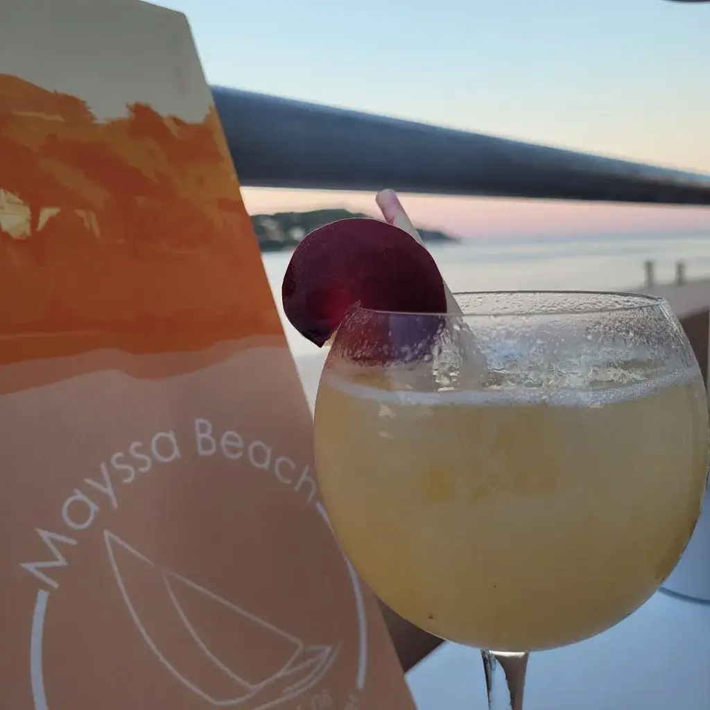 Menu_Mayssa Beach_Villefranche-sur-Mer_image_8
