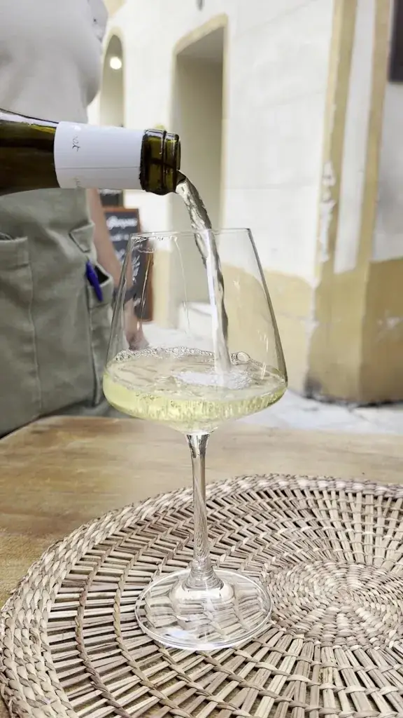 Erin Sweeney_Cave Nature_Villefranche-sur-Mer_review