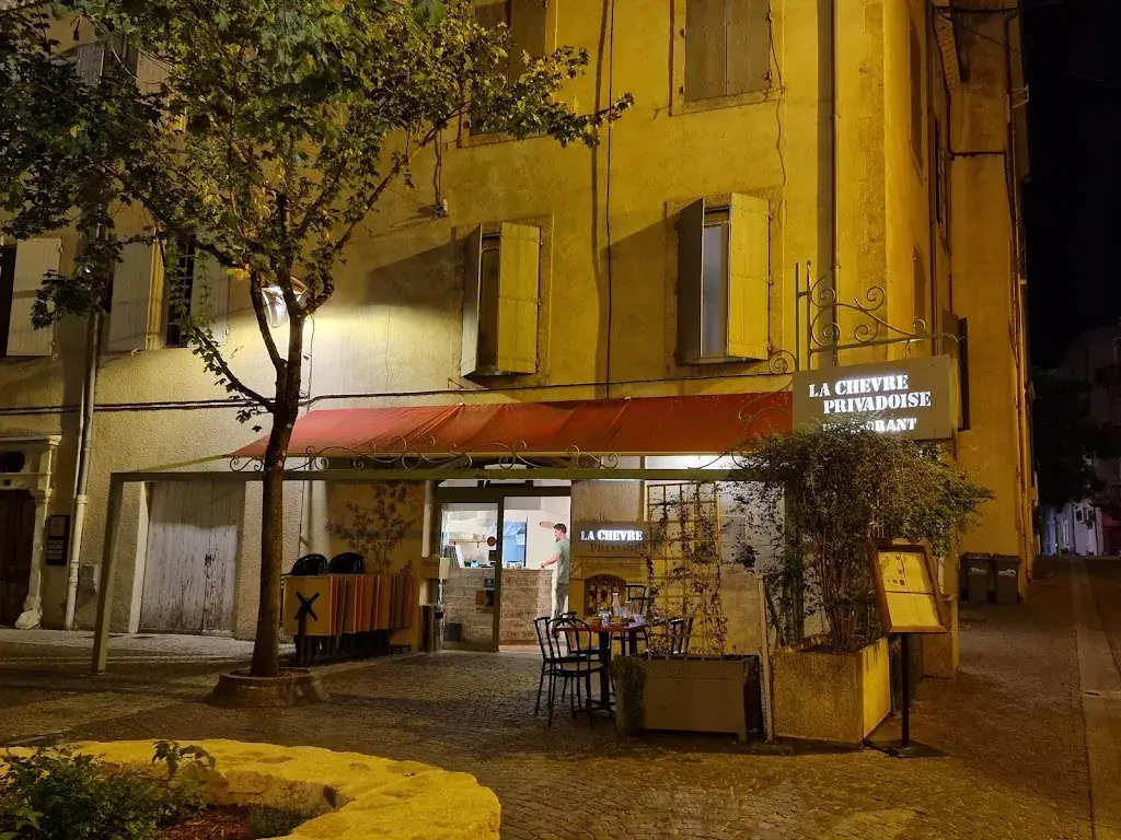 Jose Spengler_La chèvre privadoise_Privas_recensione