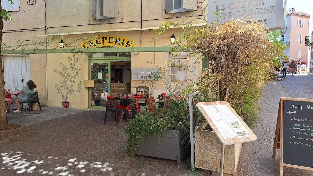 La chèvre privadoise_Privas_slider_image_3