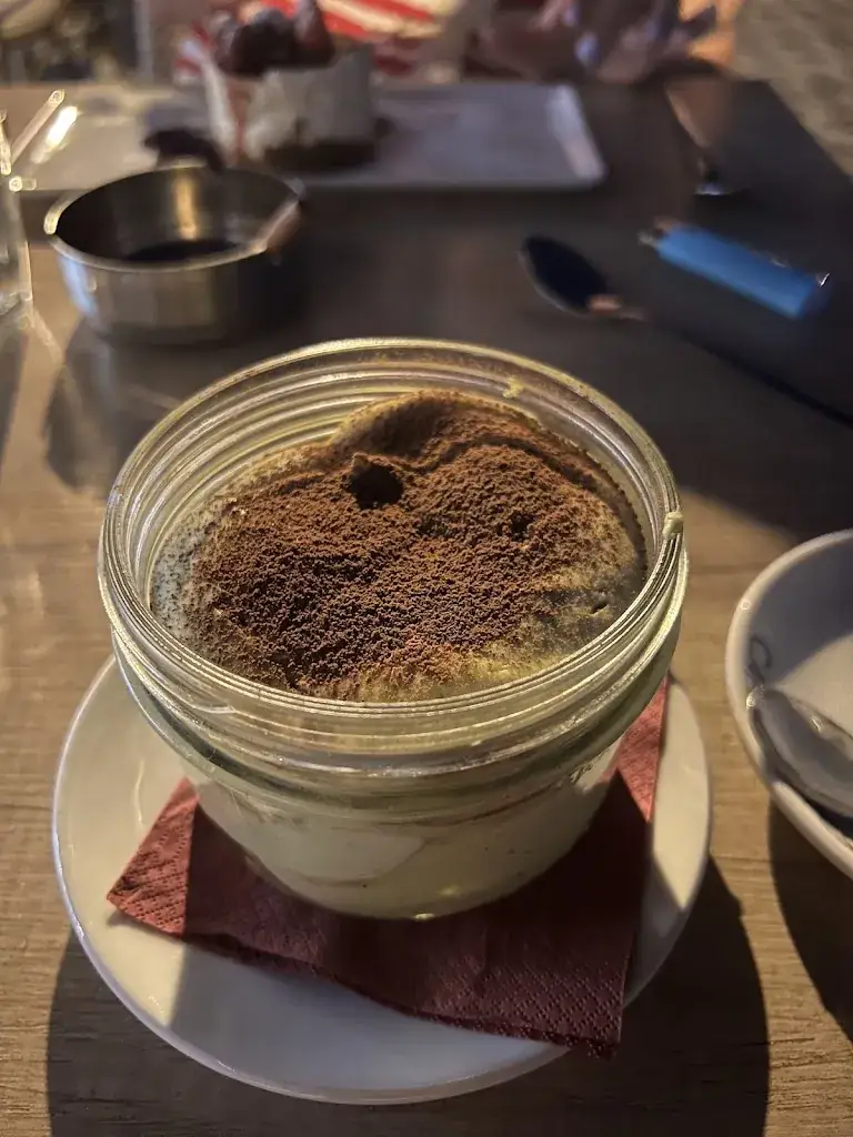 Jimmy Siermine_Spalato_Villefranche-sur-Mer_review