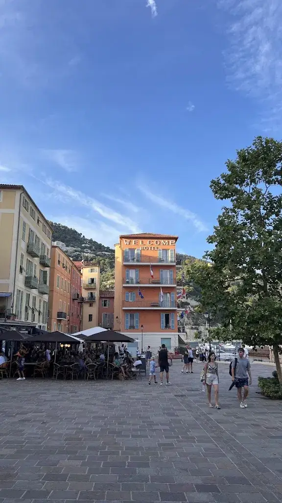 Valerii Palamarchuk_TOSCA_Villefranche-sur-Mer_review