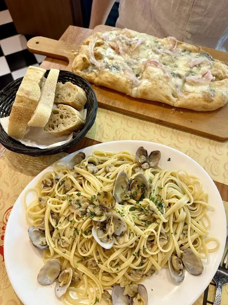 John John (mutant)_Baccanale_Villefranche-sur-Mer_recensione