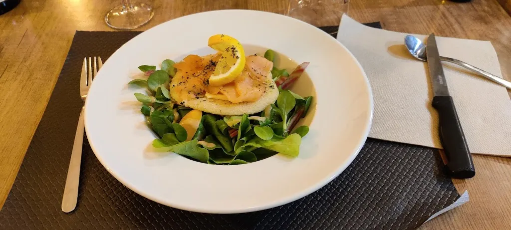 alain aljosbag_Le César_Volonne_review