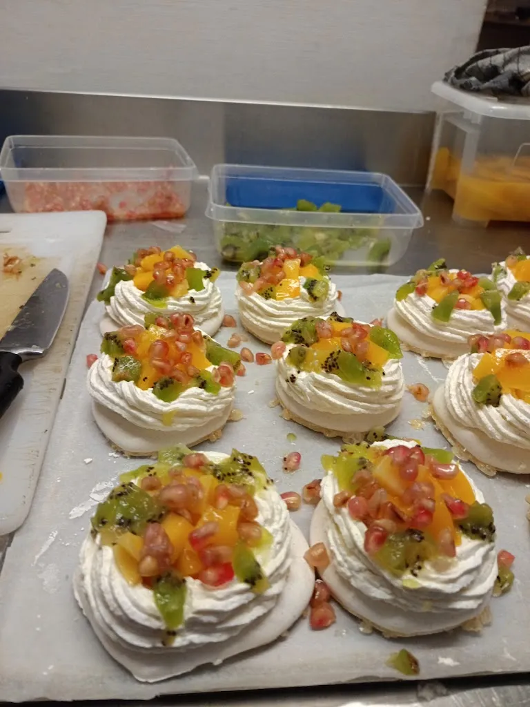 Le César_Volonne_slider_image_2