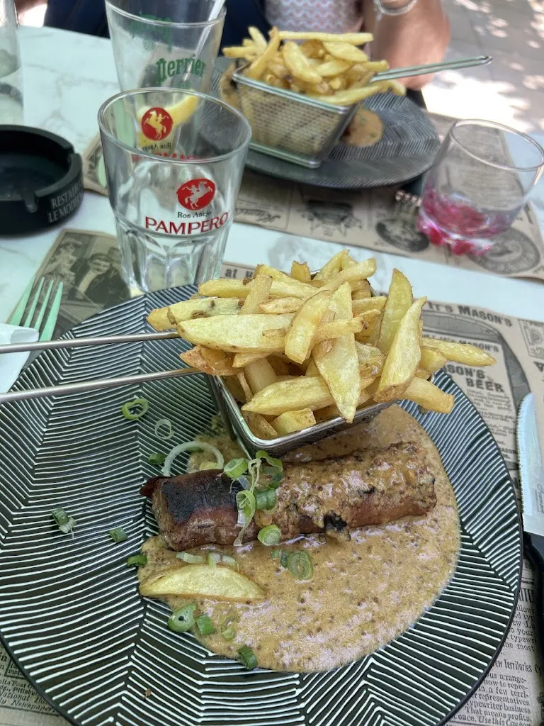 Nathalie Michel_Le Moderne_Volx_review