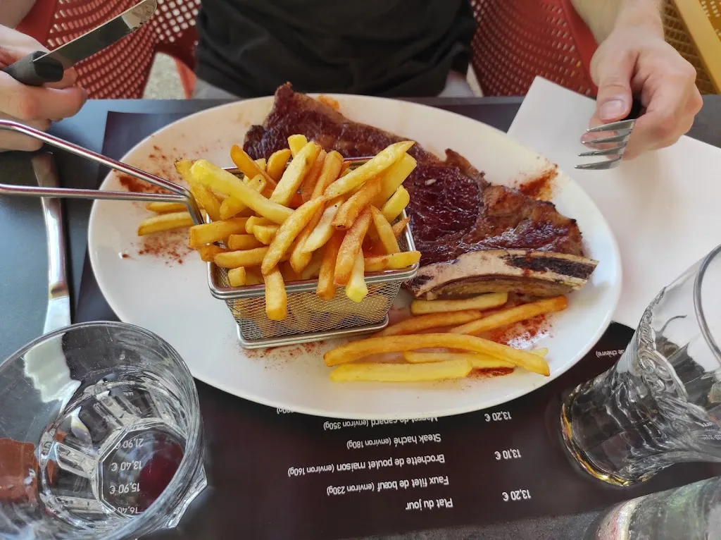 Bar La Croix d'Or_Privas_slider_image_2