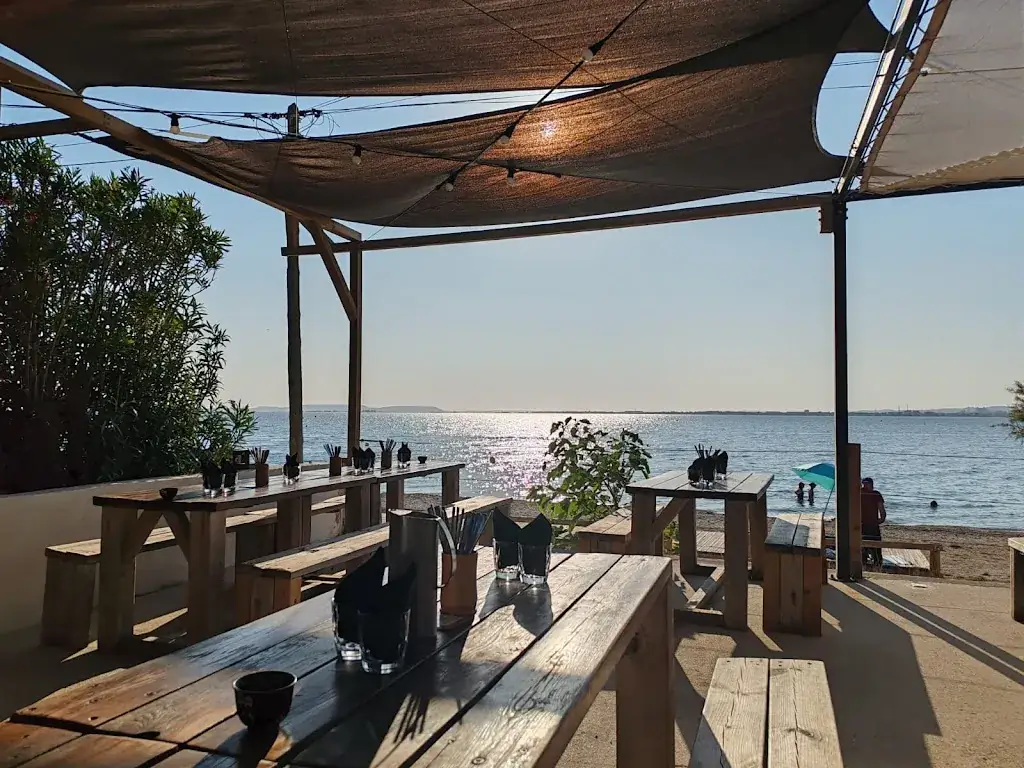 Adrian Dear_Restaurant An-Nam_Vitrolles_review