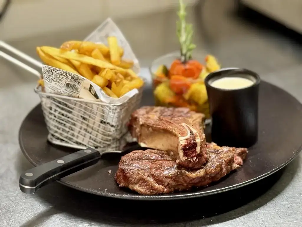 Faitout Grillé_Rochemaure_slider_image_2