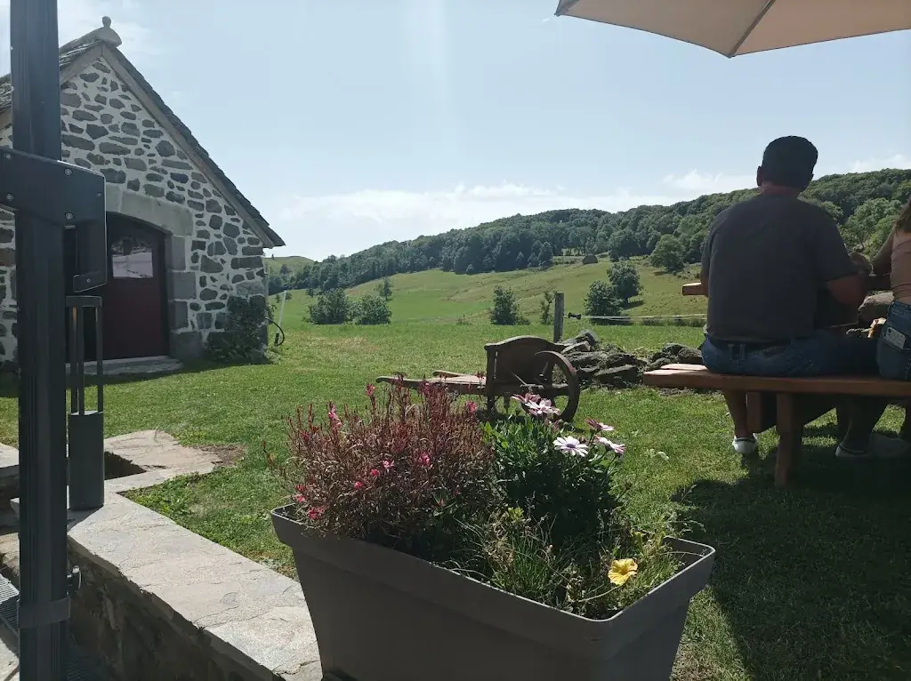 Axel Delaporte_ferme auberge des arbres_Riom-ès-Montagnes_review